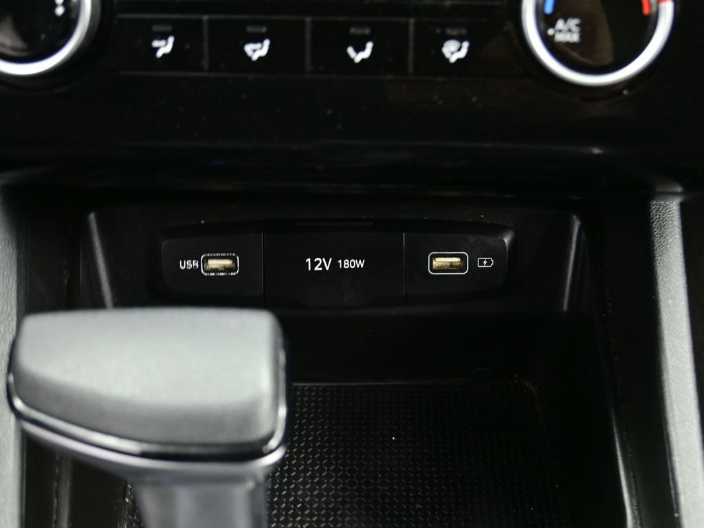 Used 2023 Hyundai Tucson SE image 7