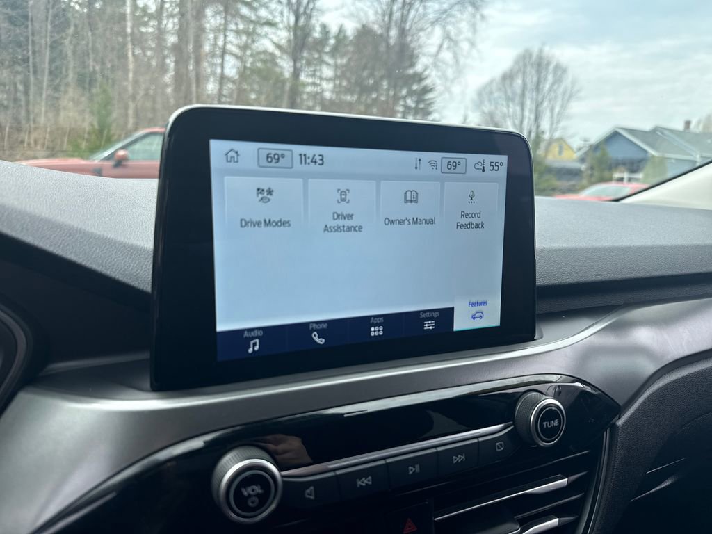 Used 2025 Ford Escape Active AWD/4WD image 11