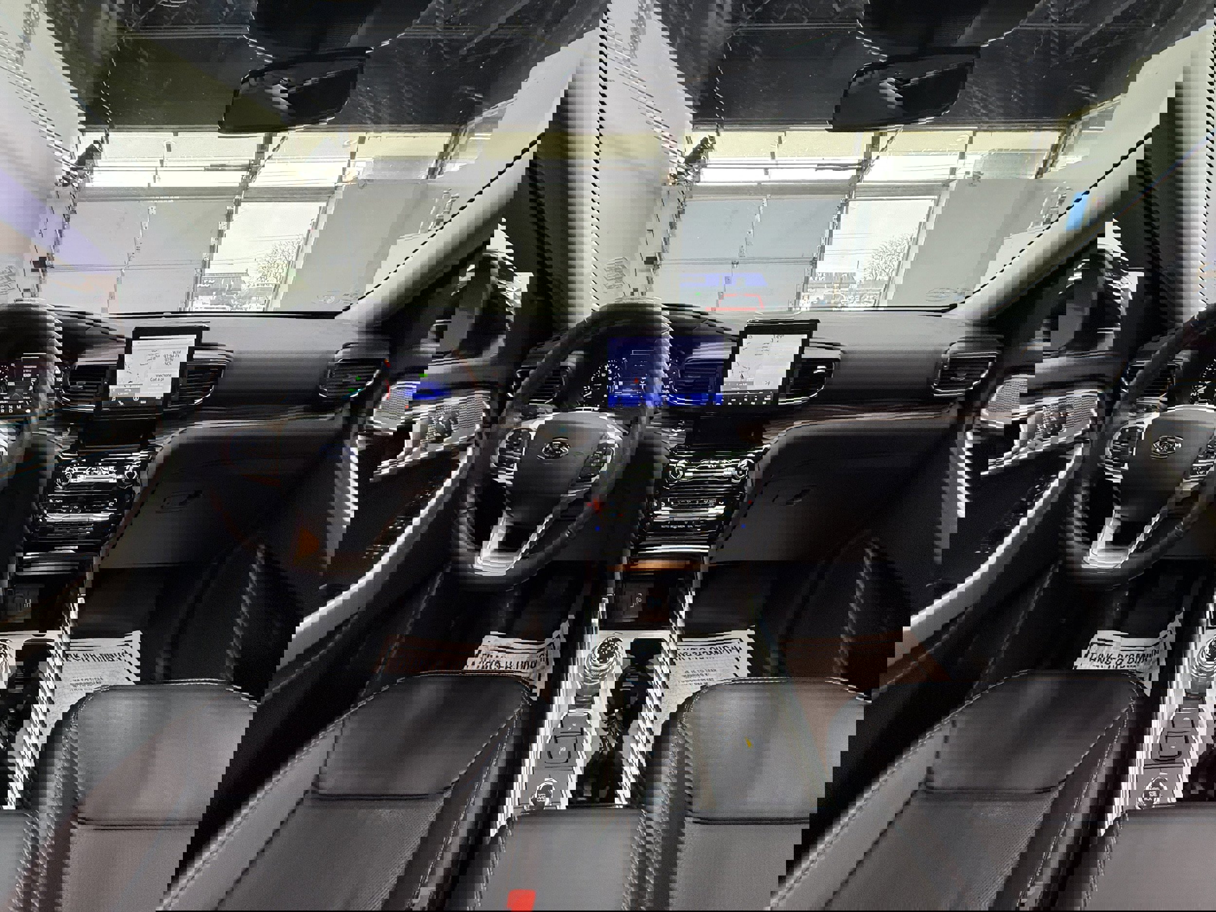 Used 2021 Ford Explorer Limited w/ Class III Trailer Tow Package image 13