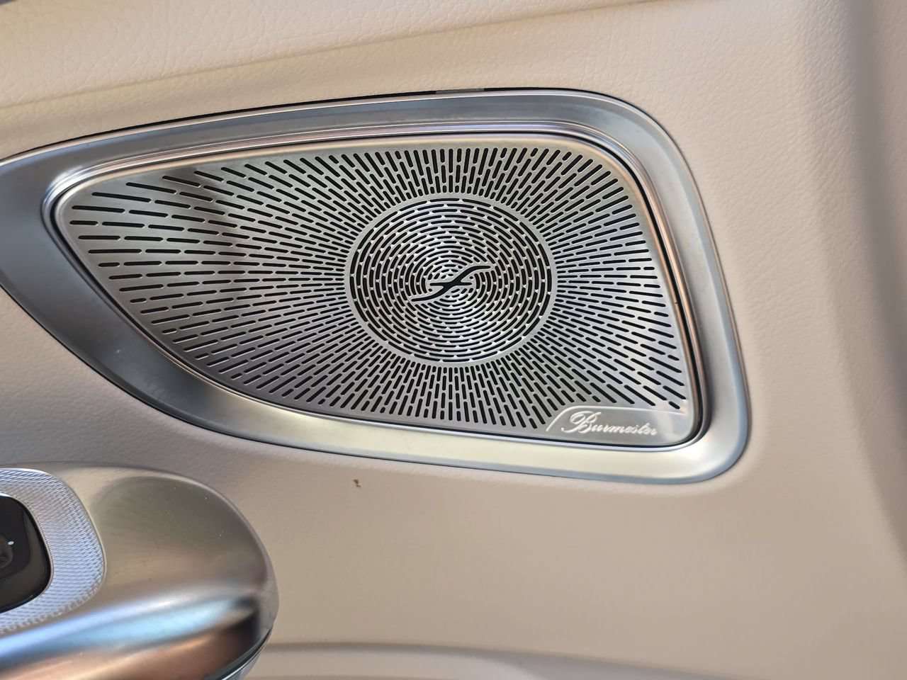 Used 2024 Mercedes-Benz CLE 300 4MATIC Cabriolet image 25