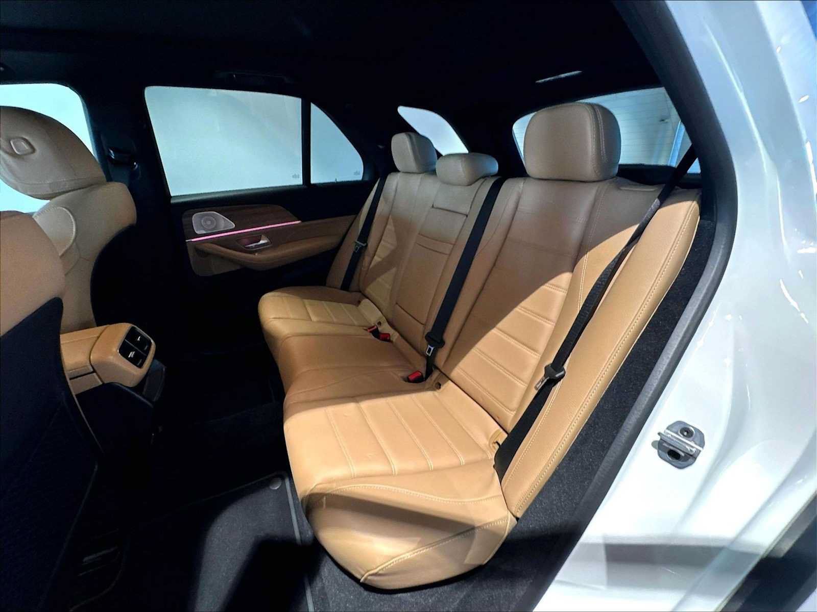 Used 2024 Mercedes-Benz GLE 450 4MATIC image 32