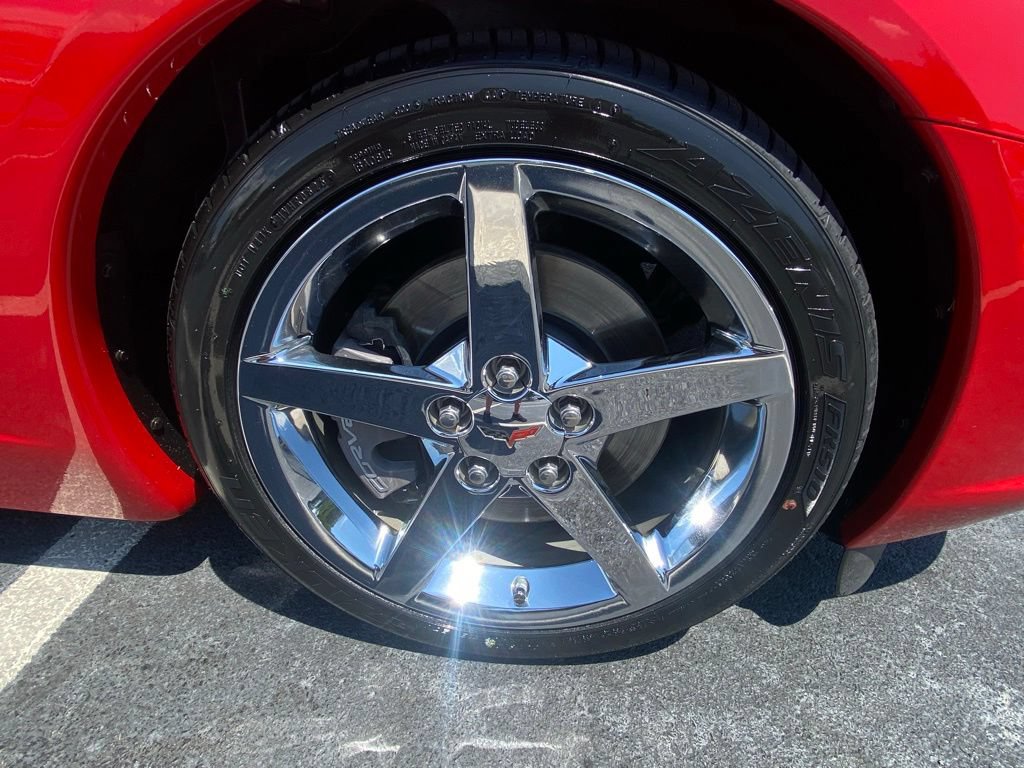 Used 2007 Chevrolet Corvette Coupe RWD image 25