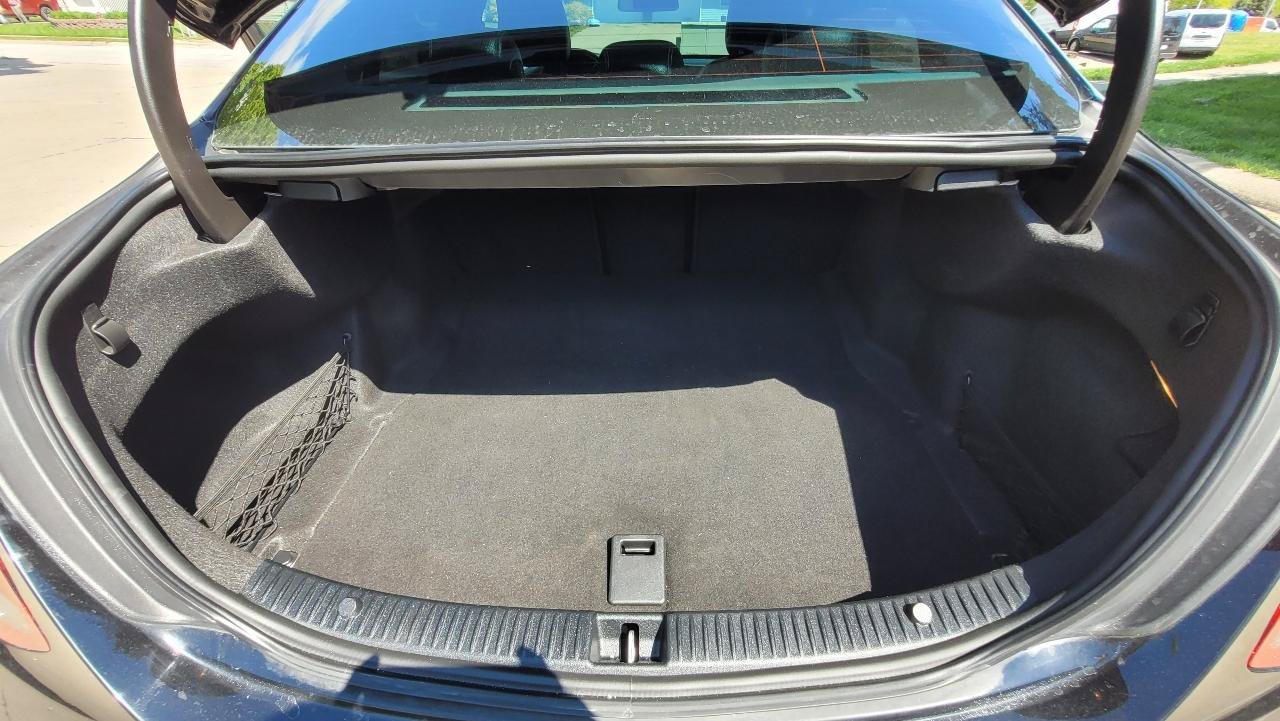 Used 2016 Mercedes-Benz C 300 4MATIC Sedan image 22
