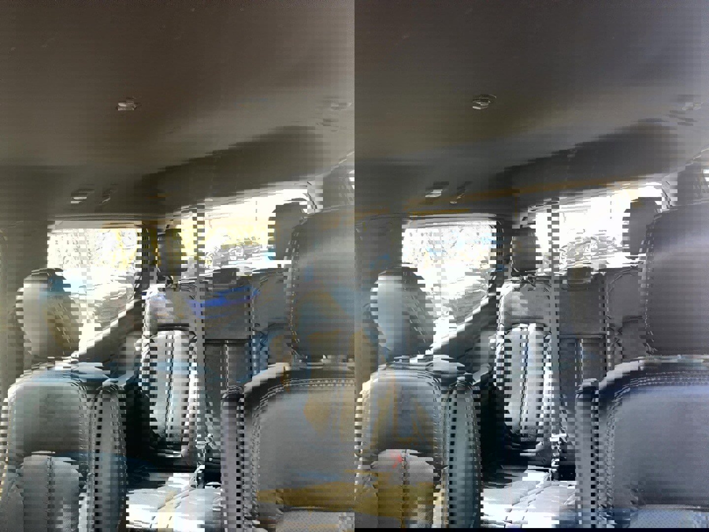 Used 2022 Jeep Wagoneer Series III w/ Flexible Seating Group image 11