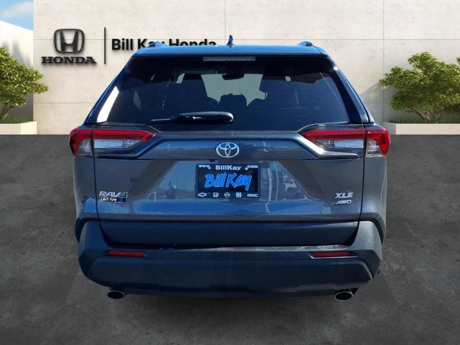 Used 2024 Toyota RAV4 XLE image 4
