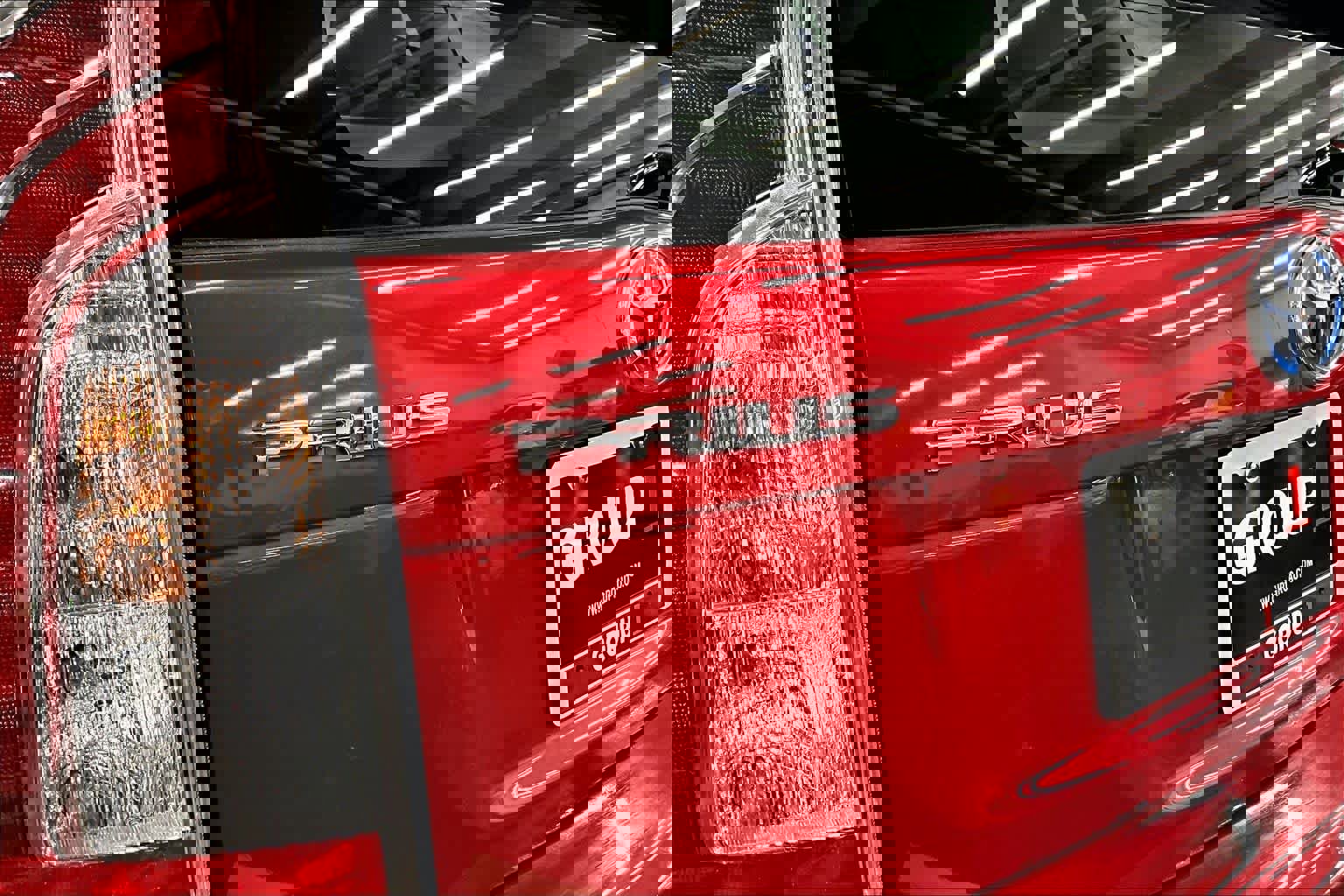 Used 2014 Toyota Prius Two image 9