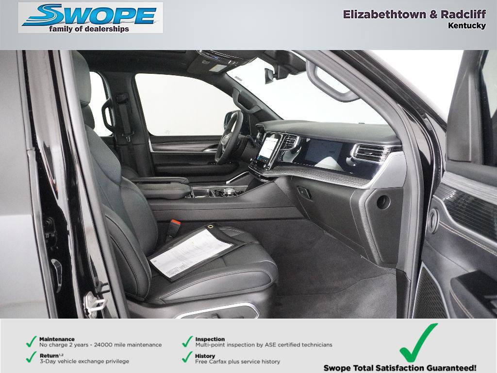 Used 2024 Jeep Wagoneer Series II w/ Premium Group I AWD/4WD image 32