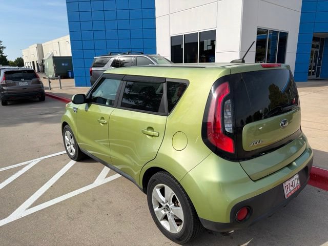 Used 2017 Kia Soul FWD image 9