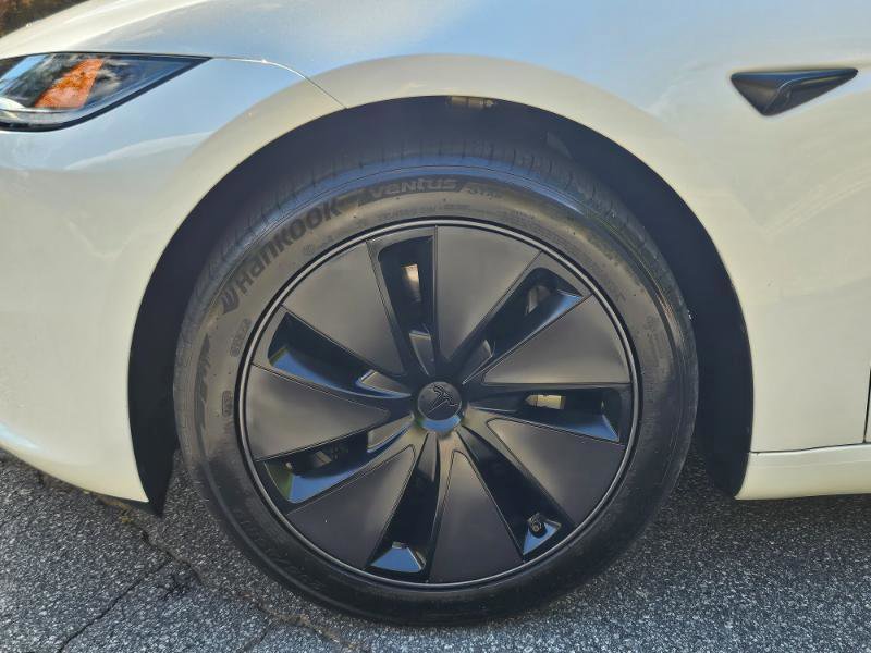 Used 2024 Tesla Model 3 Long Range AWD/4WD image 18