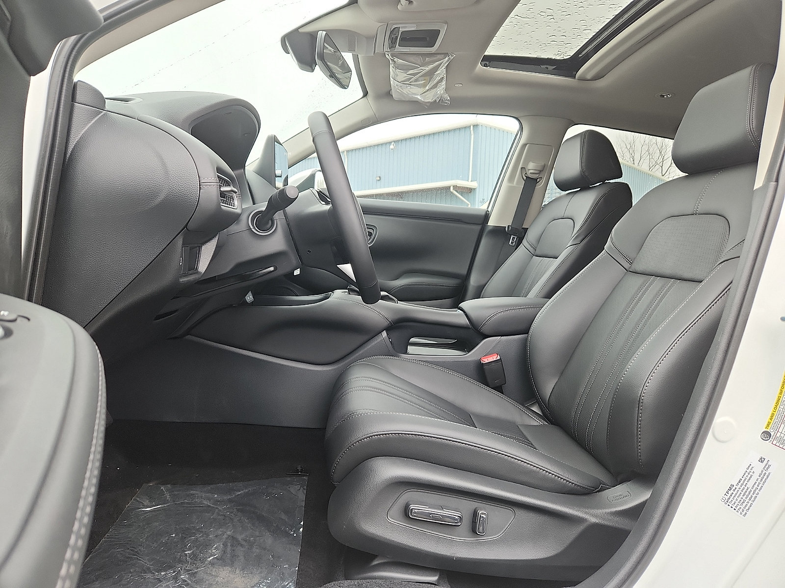 New 2026 Honda HR-V EX-L image 9
