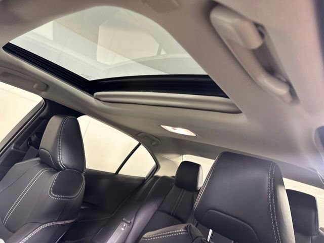 Used 2026 Toyota Corolla XLE image 12