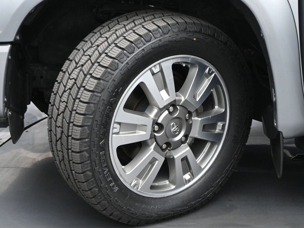 Used 2014 Toyota Tundra Platinum AWD/4WD image 22