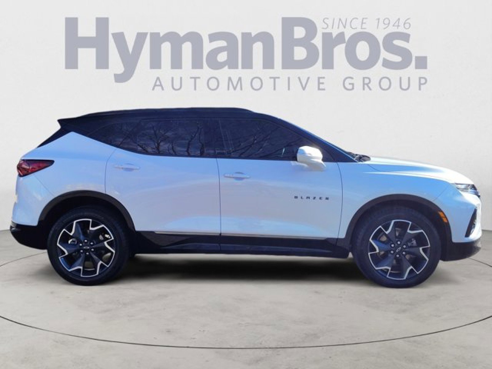 Used 2022 Chevrolet Blazer RS w/ Enhanced Convenience Package image 2