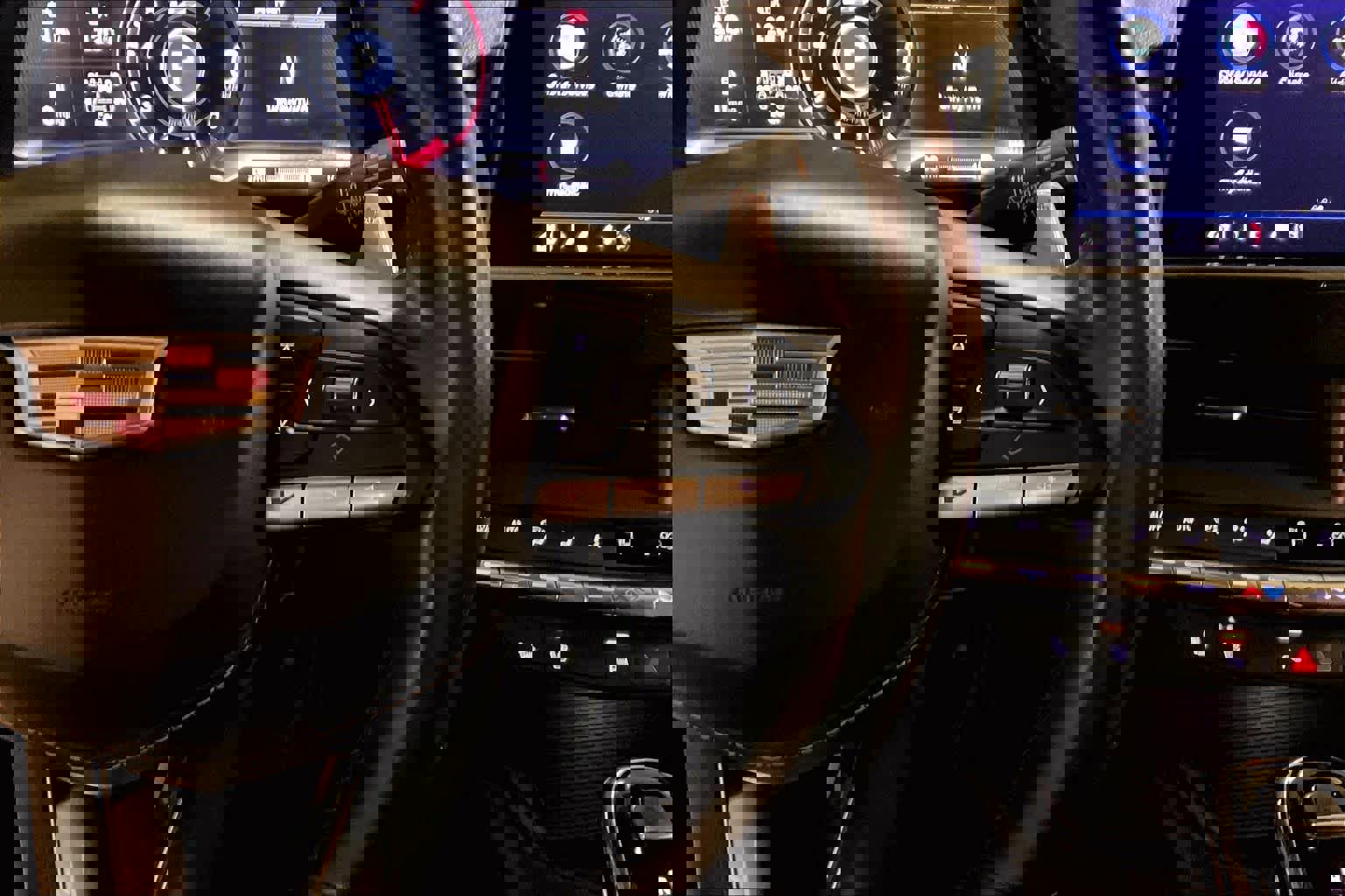 Used 2023 Cadillac CT4 V w/ Technology Package image 23