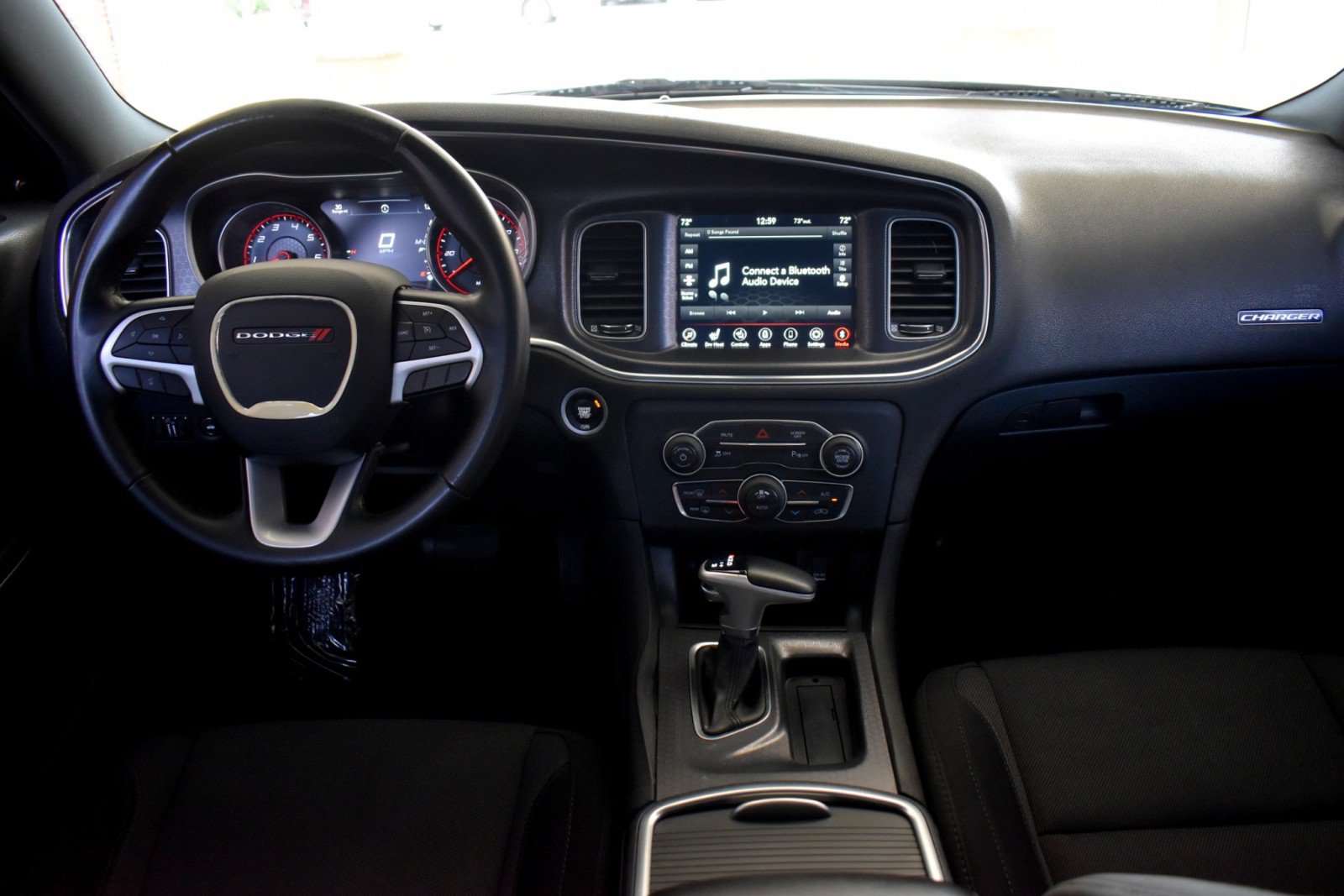 Used 2018 Dodge Charger SXT Plus RWD image 14