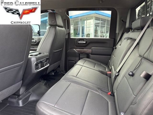 Used 2022 Chevrolet Silverado 2500 LTZ w/ LTZ Convenience Package AWD/4WD image 10