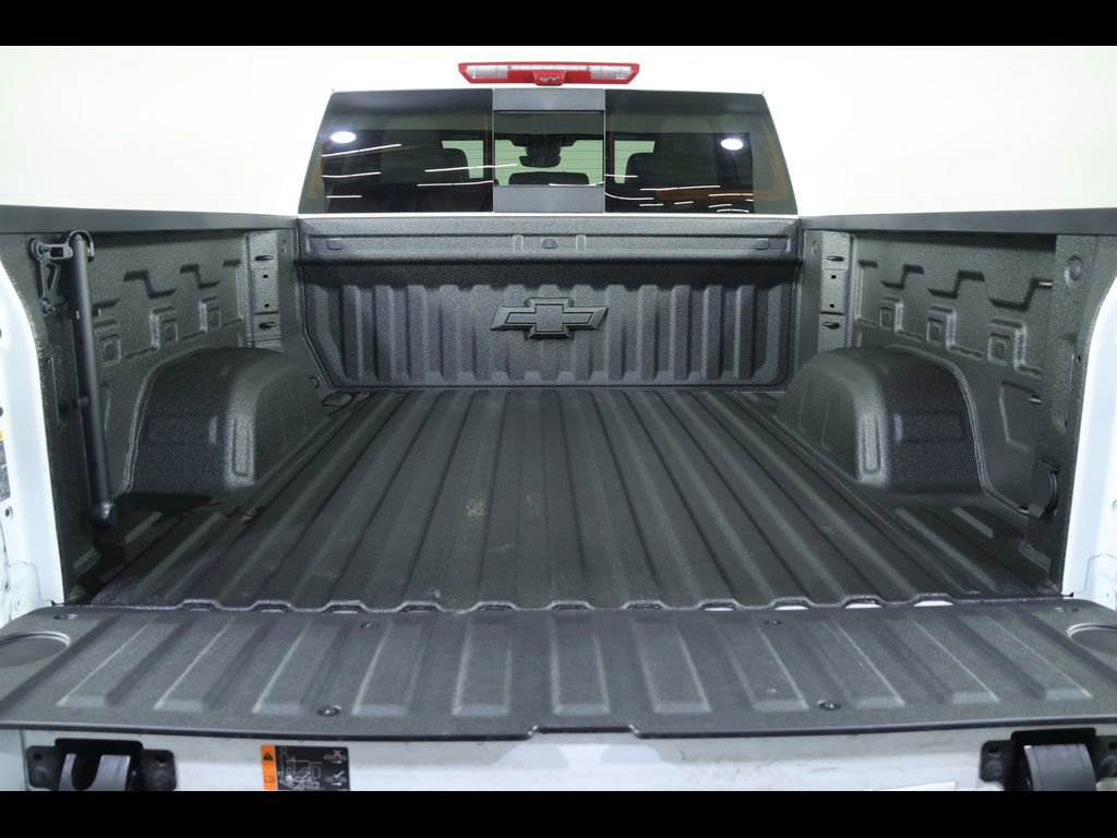 Used 2025 Chevrolet Silverado 1500 ZR2 w/ Technology Package image 23