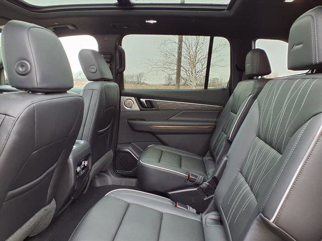 New 2026 Buick Enclave Avenir w/ Super Cruise Package image 23