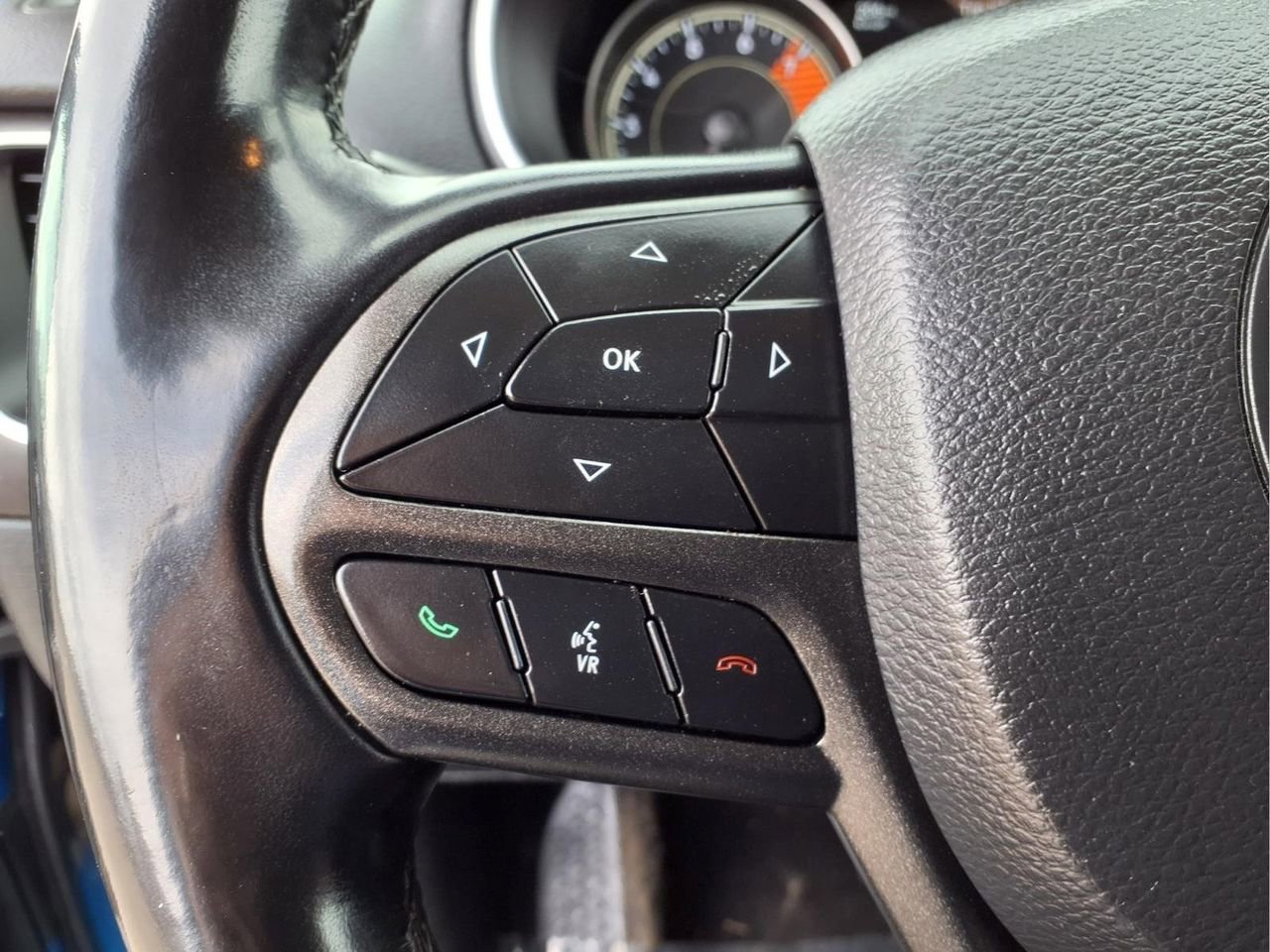 Used 2020 Jeep Cherokee Trailhawk w/ Cold Weather Group image 24