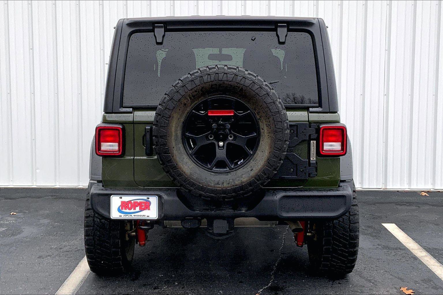 Used 2021 Jeep Wrangler Willys image 4