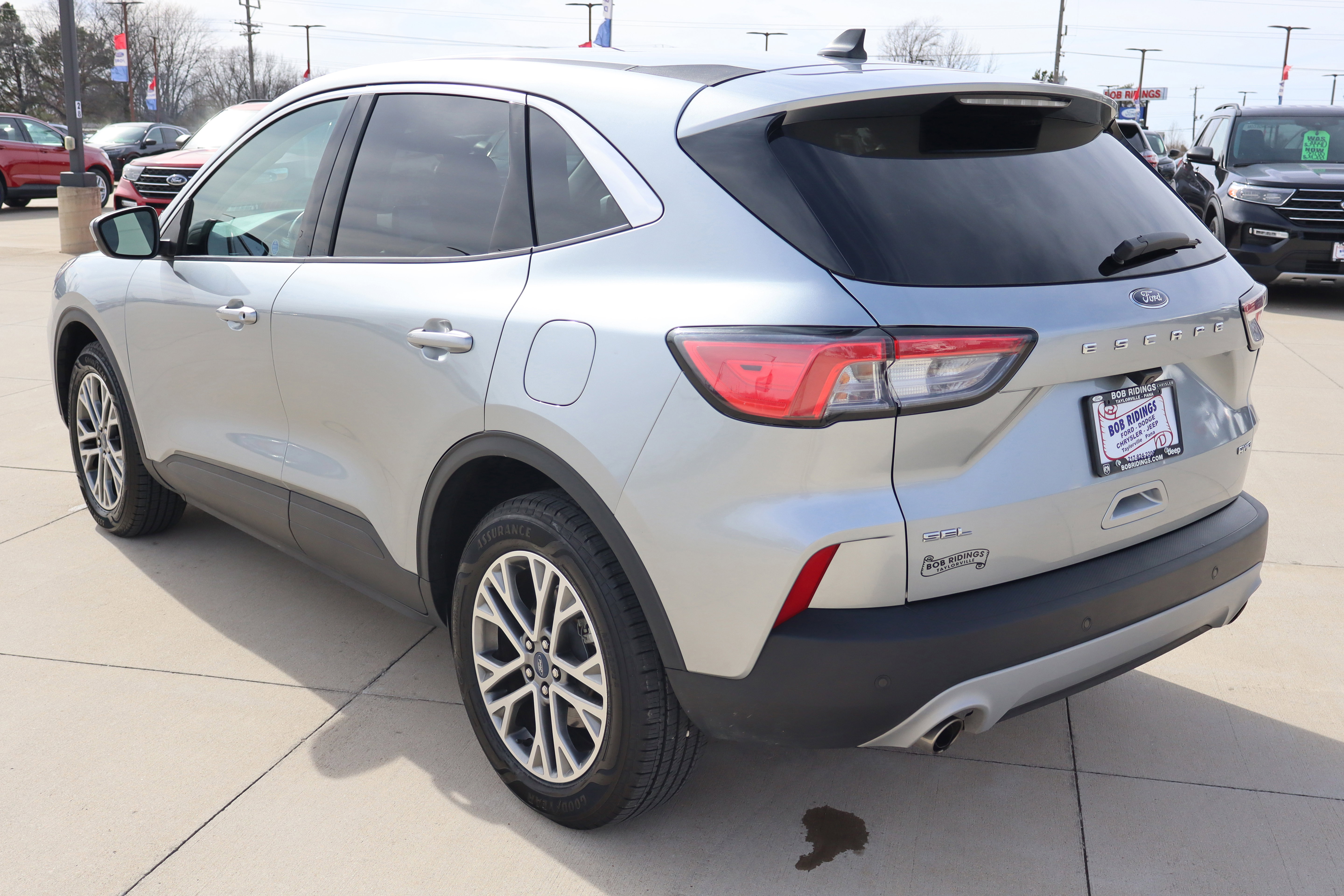 Used 2022 Ford Escape SEL image 8