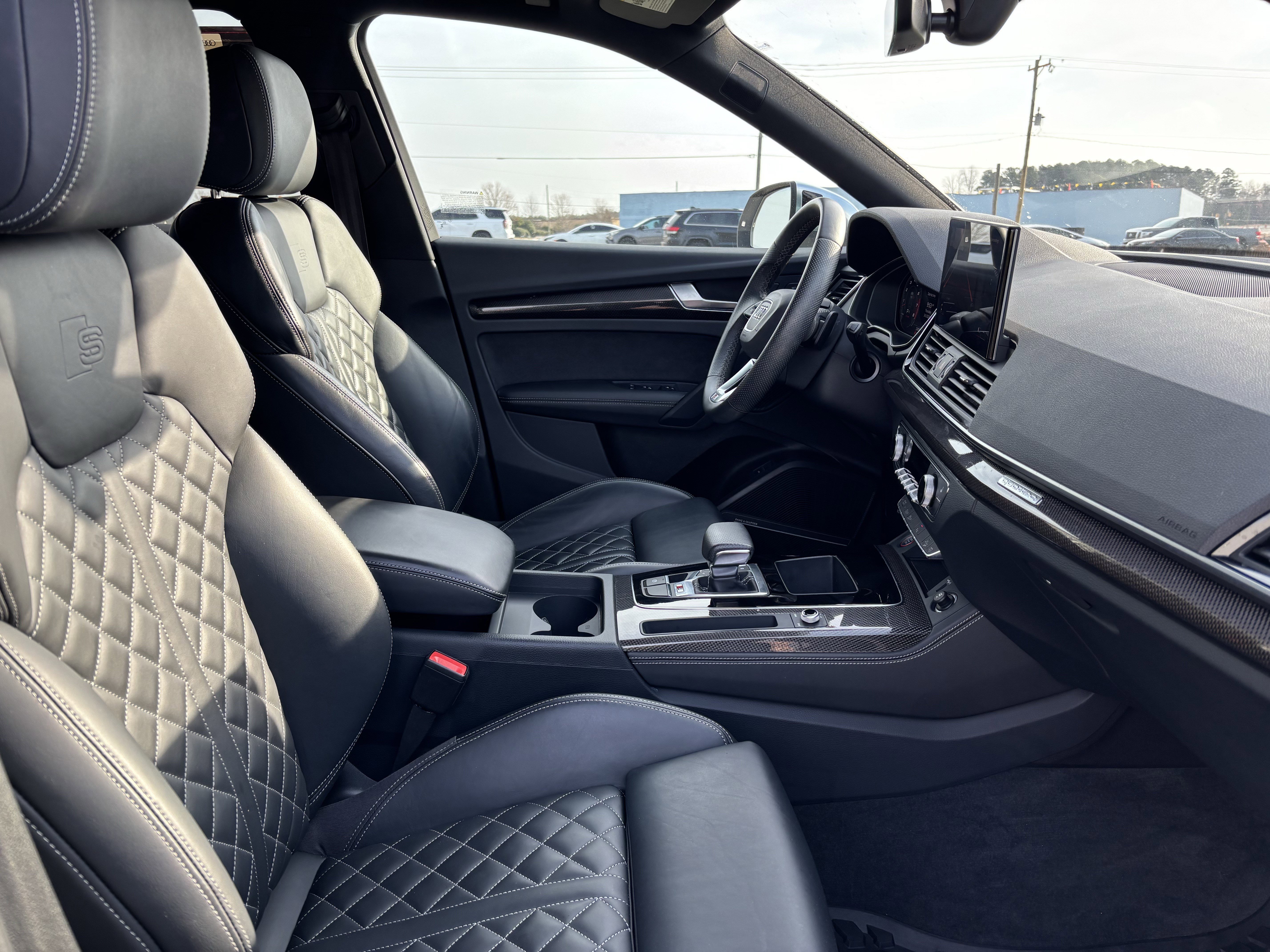 Certified 2024 Audi SQ5 Premium Plus image 20