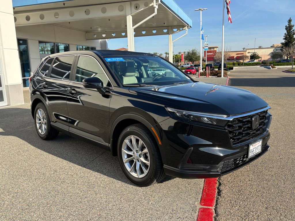 Used 2023 Honda CR-V EX image 3