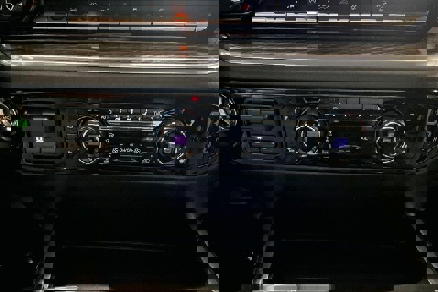 Used 2024 Chevrolet Silverado 1500 RST w/ Convenience Package II image 32