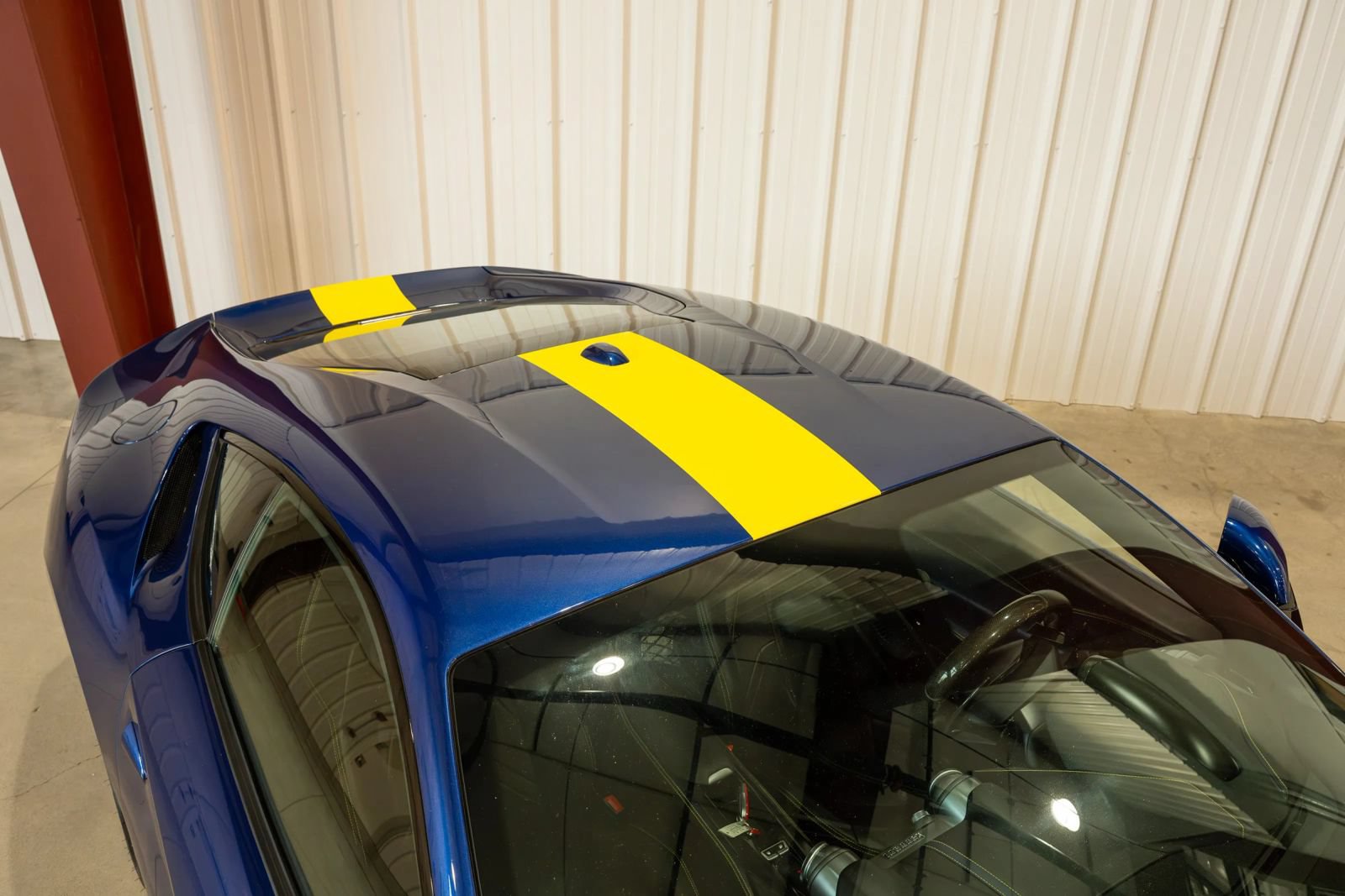 Used 2019 Ferrari 812 Superfast RWD image 19