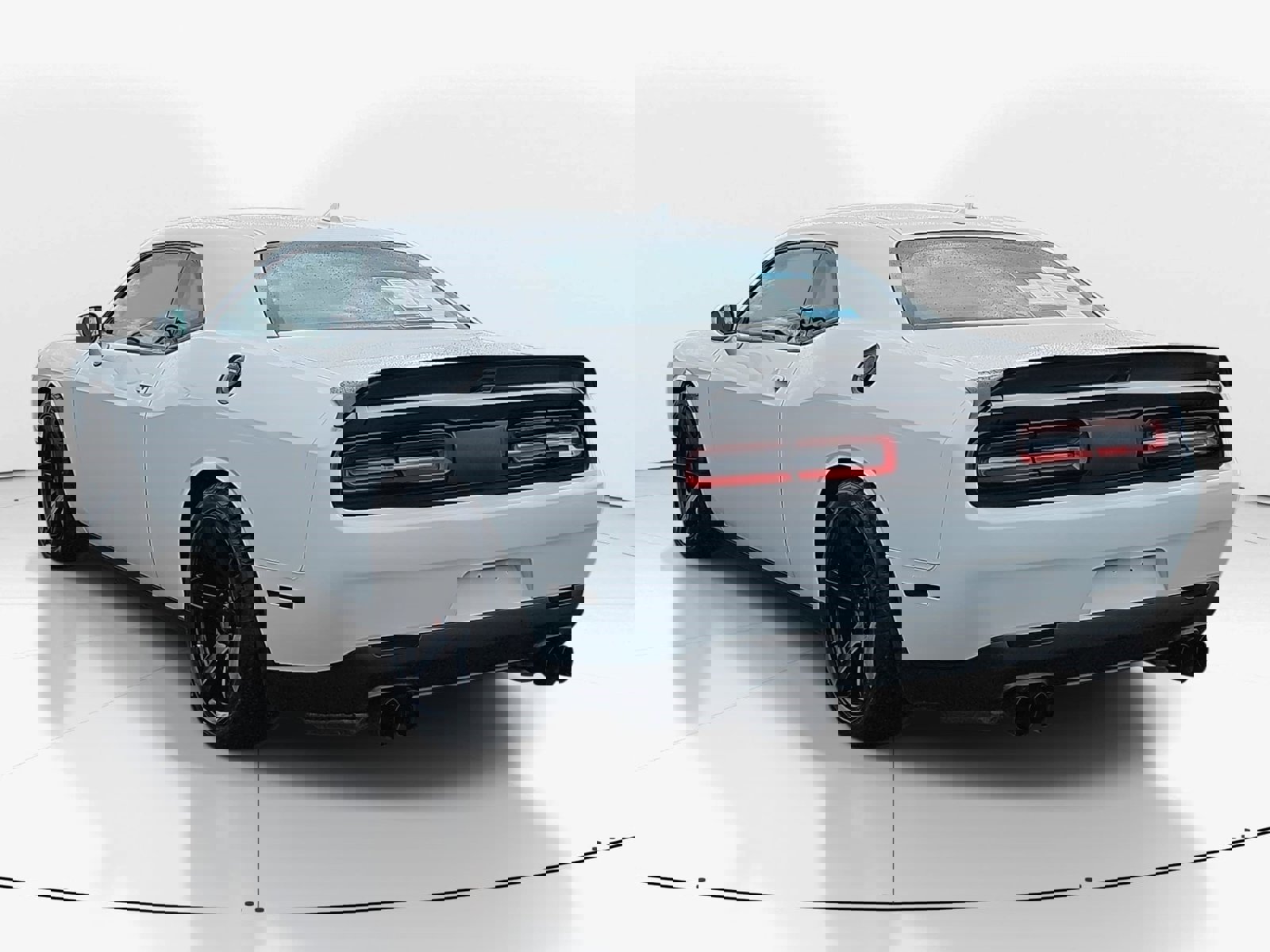 Used 2020 Dodge Challenger SRT Hellcat w/ Plus Package image 5