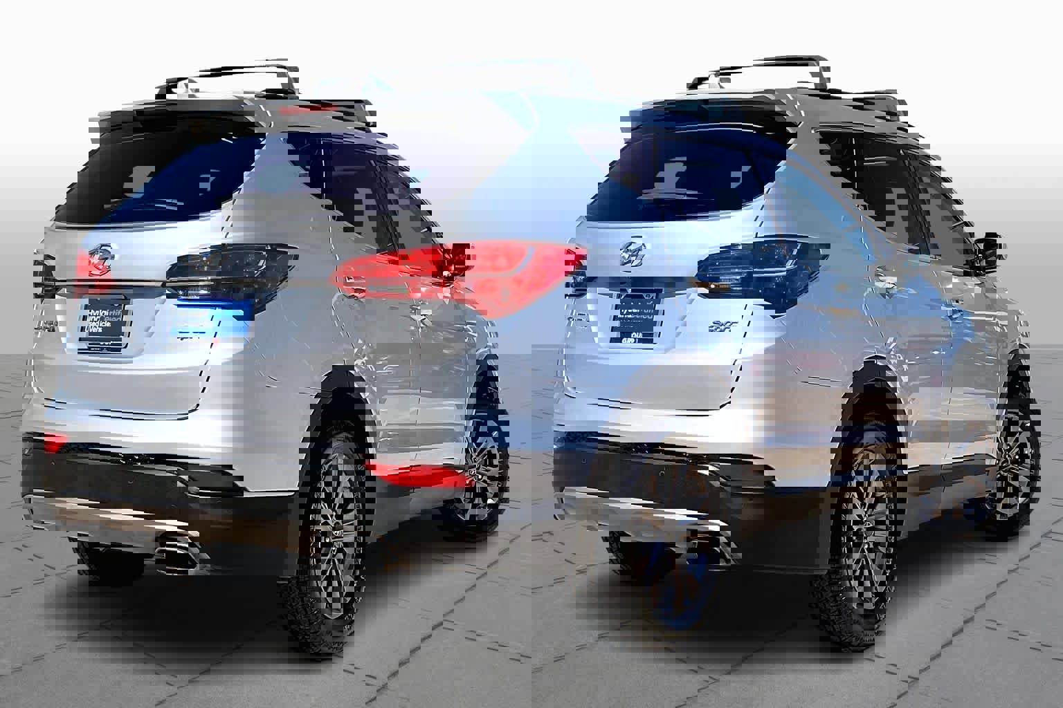 Used 2015 Hyundai Santa Fe Sport w/ Option Group 04 image 11