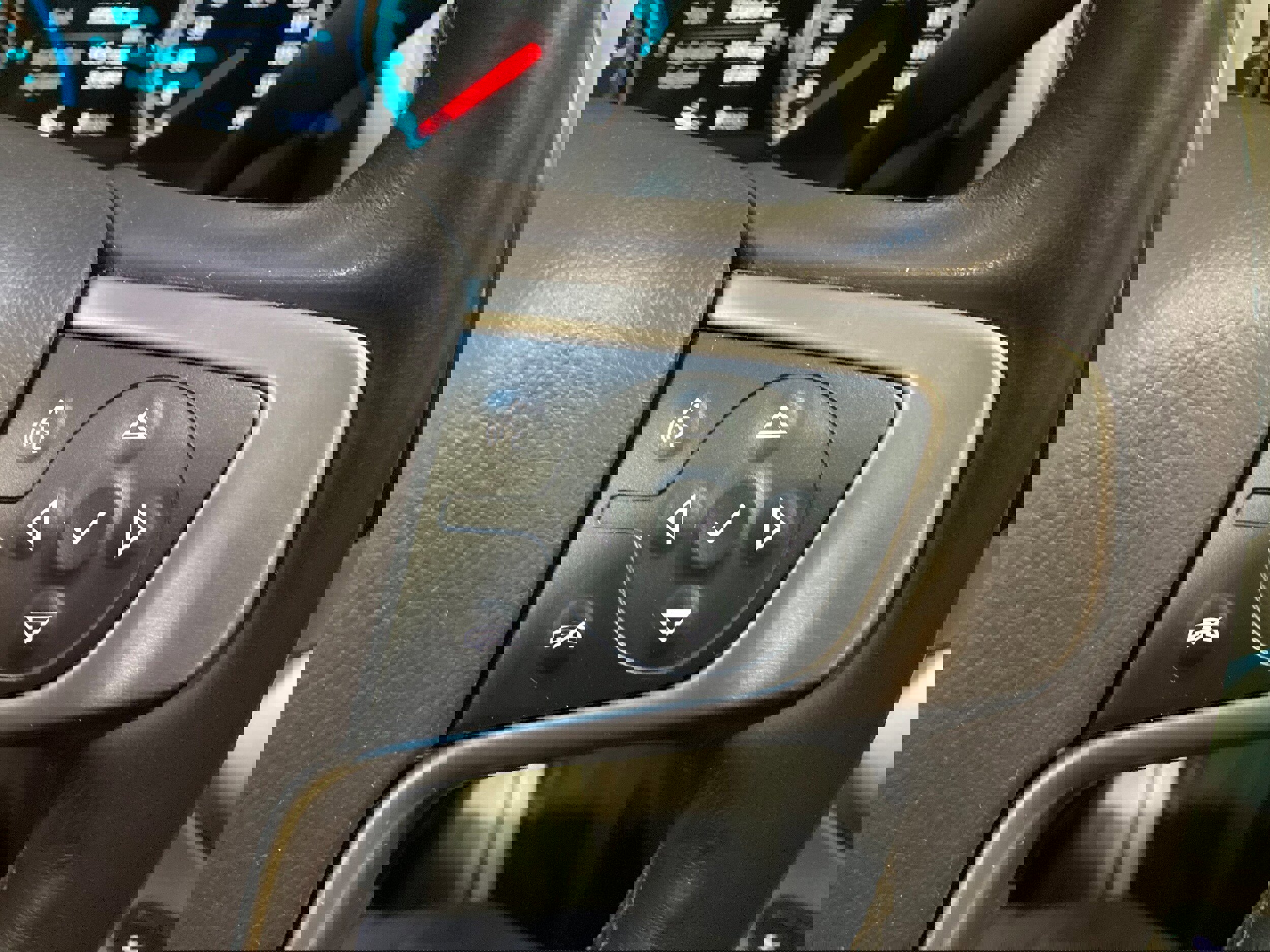 Used 2017 GMC Yukon XL Denali w/ Open Road Package image 33