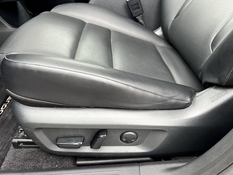 Certified 2023 Nissan Rogue SV w/ SV Premium B Package image 22