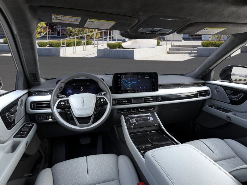 New 2026 Lincoln Aviator Black Label AWD/4WD image 9