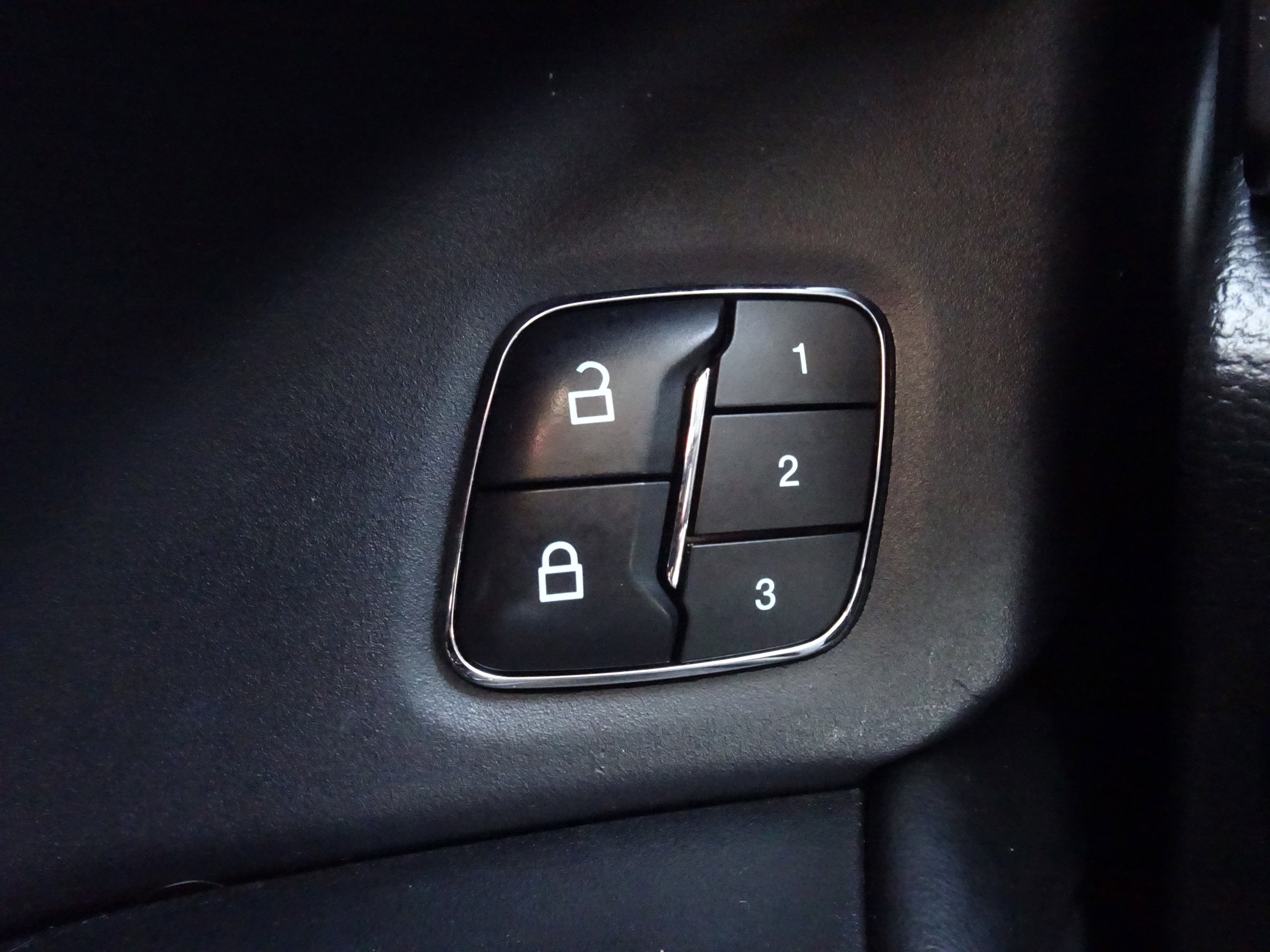 Used 2021 Ford Expedition Max Platinum image 34