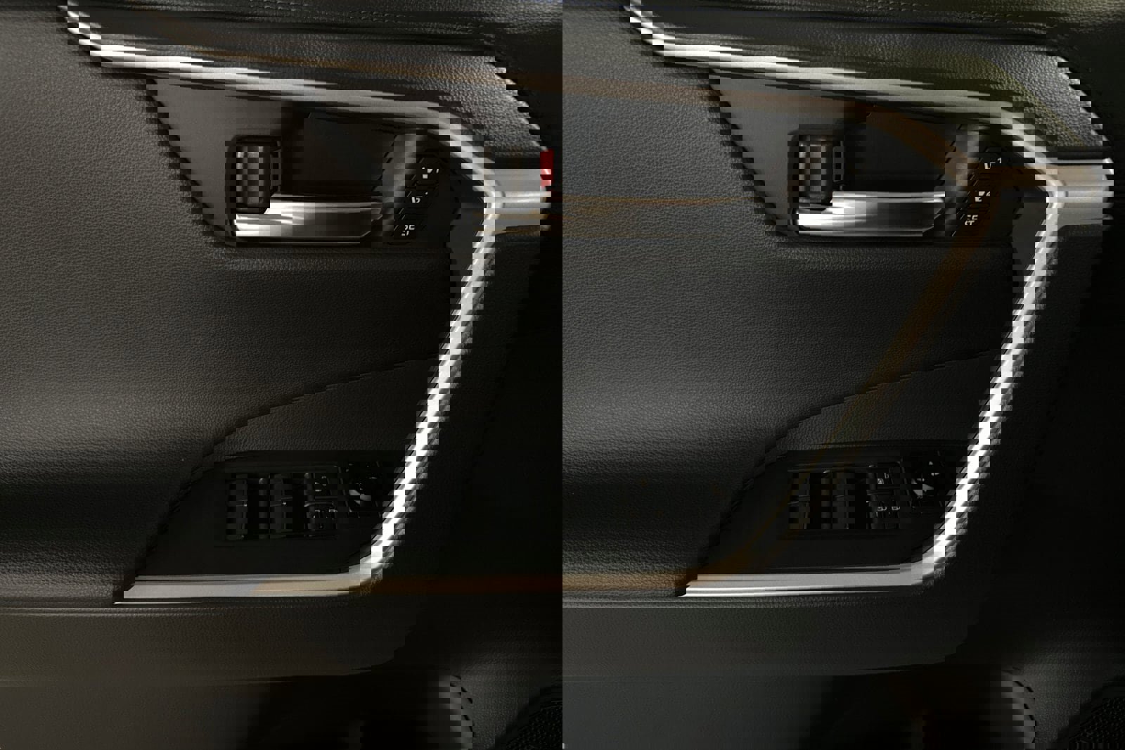 New 2025 Toyota RAV4 XSE image 10