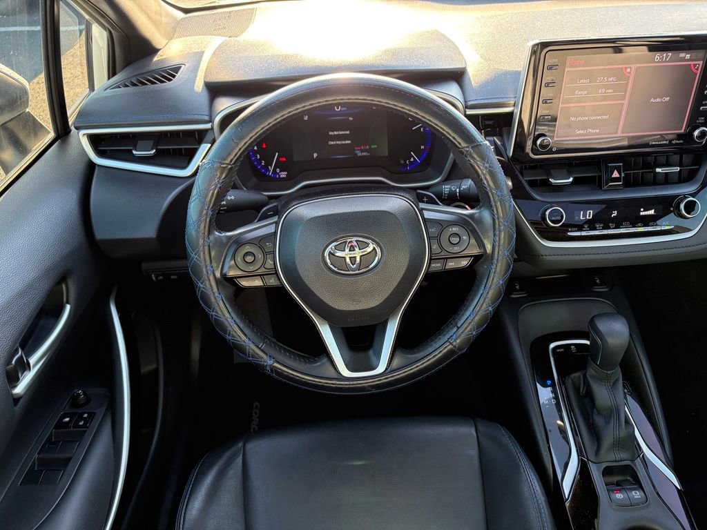 Used 2021 Toyota Corolla XSE image 15