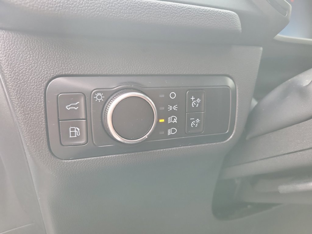 Used 2023 Ford Escape ST-Line w/ Equipment Group 301A FWD image 32