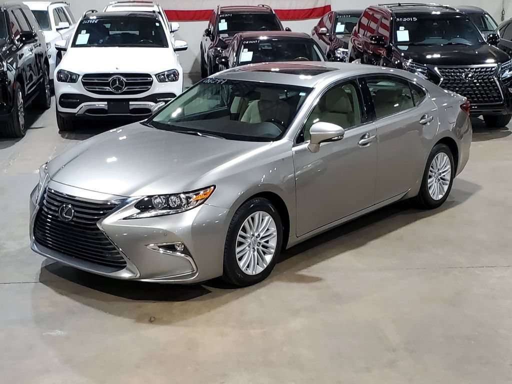 Used 2017 Lexus ES 350 w/ Premium Package FWD image 35