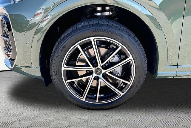 New 2026 Audi Q5 Premium Plus AWD/4WD image 8