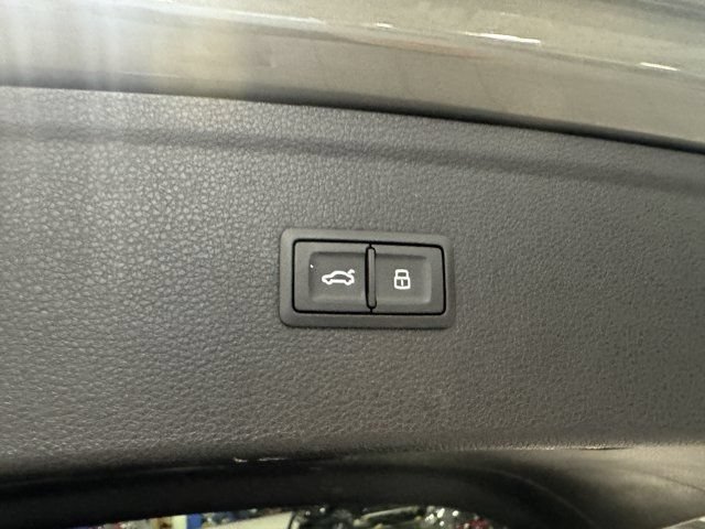Certified 2024 Audi Q5 2.0T Premium Plus AWD/4WD image 36