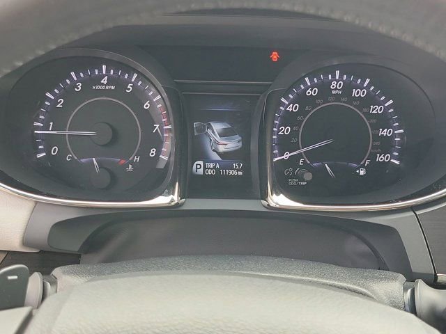 Used 2013 Toyota Avalon Limited image 34