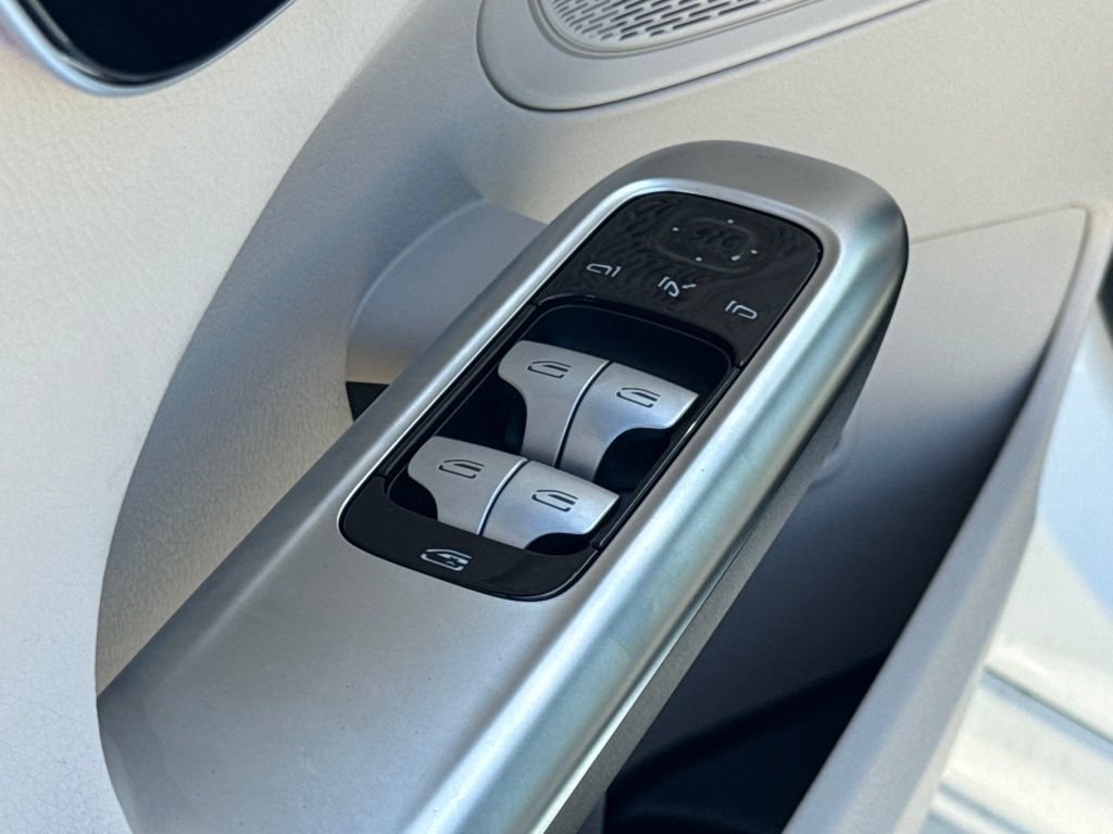 New 2026 Mercedes-Benz C 300 Sedan image 21