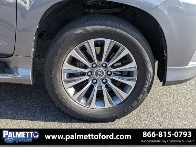 Used 2022 Lexus GX 460 Luxury w/ Accessory Package image 10