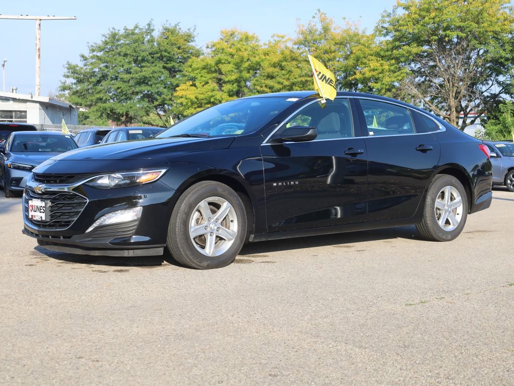 Used 2022 Chevrolet Malibu LT image 5