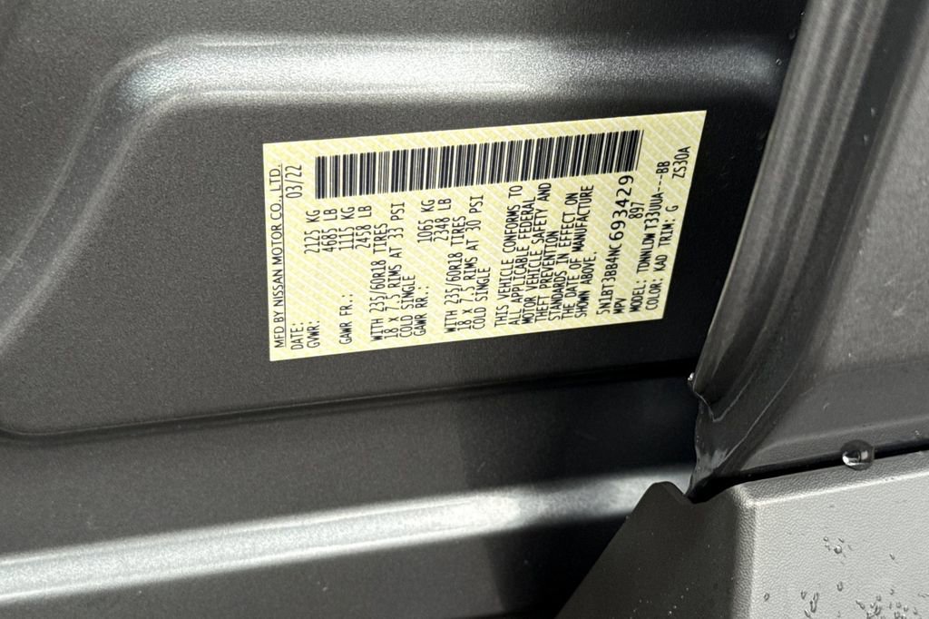 Used 2022 Nissan Rogue SV image 25