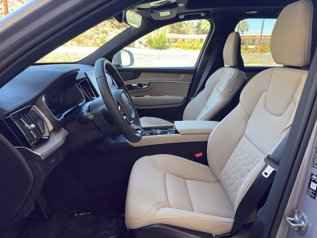 New 2026 Volvo XC90 B6 Plus w/ Protection Package Premier image 20