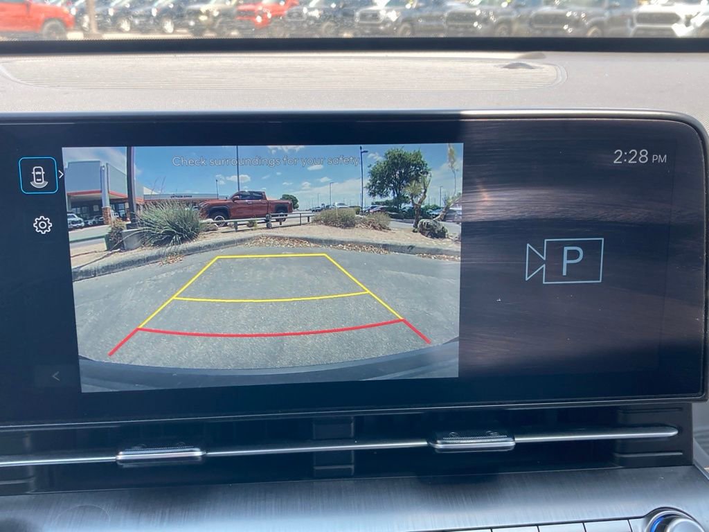 Used 2025 Hyundai Kona SEL image 23