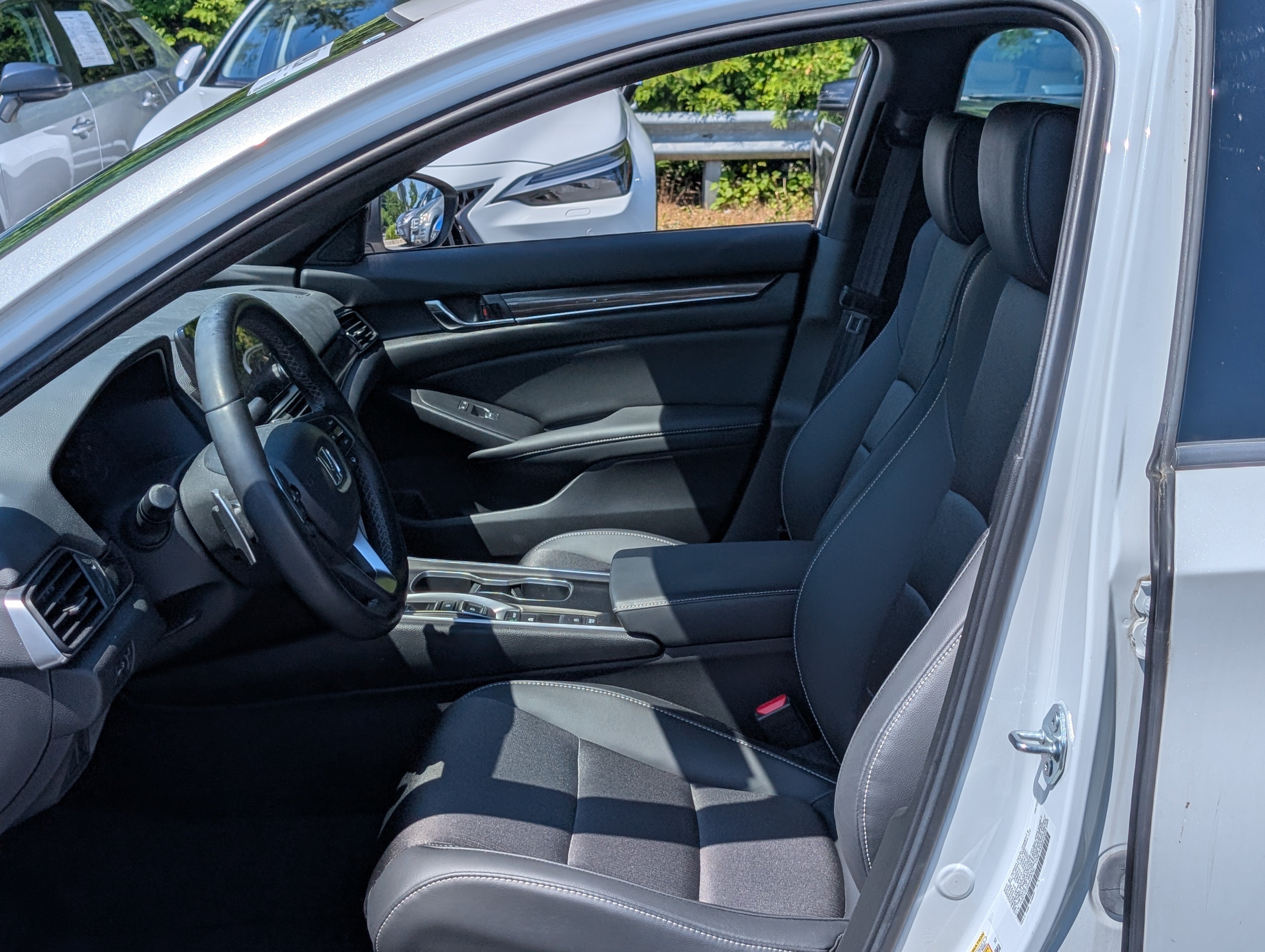 Used 2022 Honda Accord Sport image 15