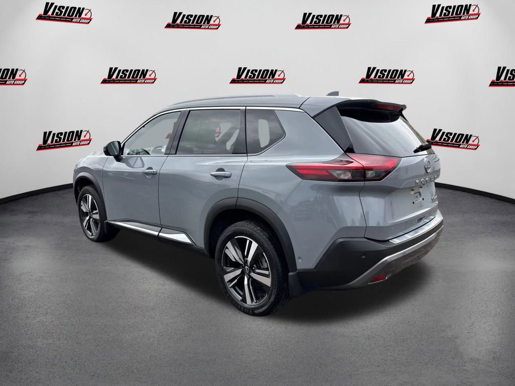 Used 2023 Nissan Rogue SL w/ SL Premium Package image 7